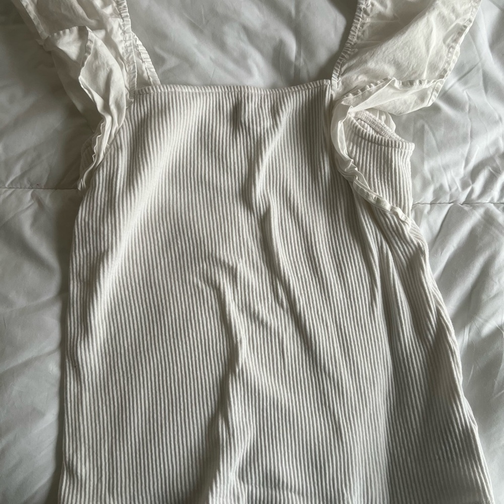 White Ribbed Sleeveless Top
